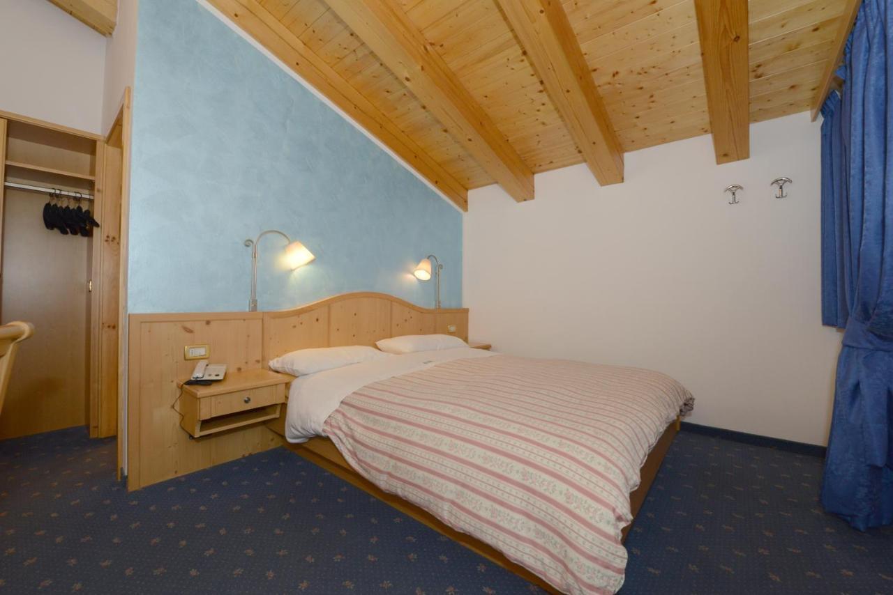 Hotel Sole Passo del Tonale Bagian luar foto