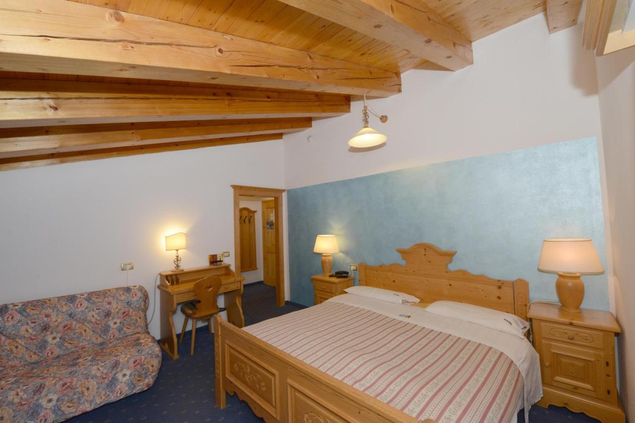 Hotel Sole Passo del Tonale Bagian luar foto