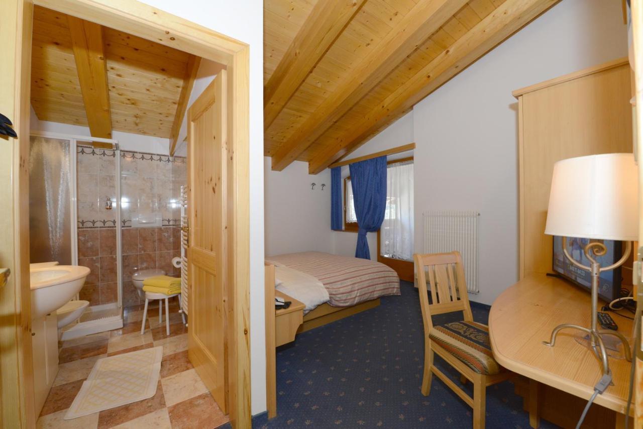 Hotel Sole Passo del Tonale Bagian luar foto
